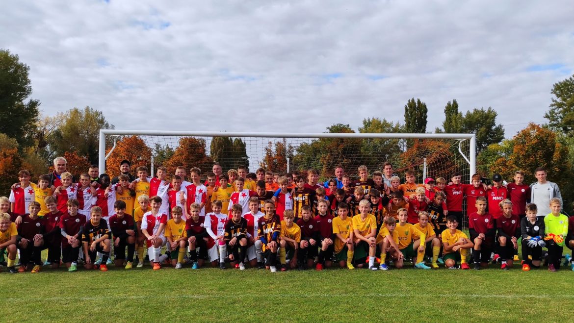 Kluci z ročníku 2010 (U13) odehráli první turnaj série Minirepublika 2022/2023